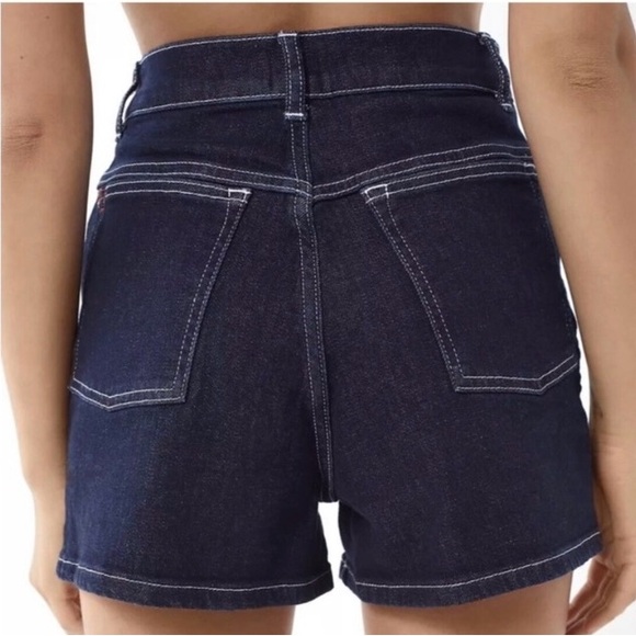 Urban Outfitters BDG Denim High Rise Jean Shorts With Button Fly 🌴 - Picture 2 of 8